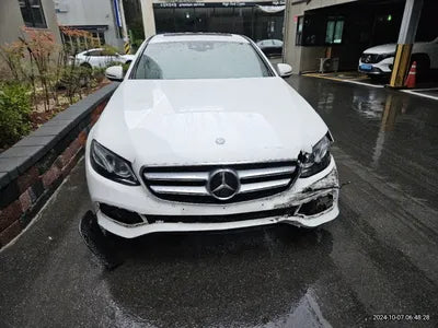 2017 Mercedes-Benz E 300 VIN: