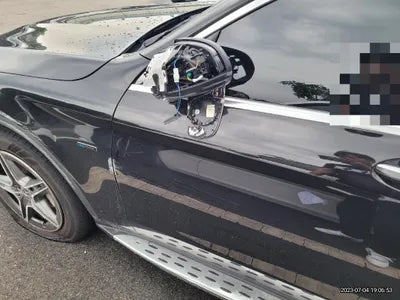 2020 Mercedes-Benz GLC 300 VIN: