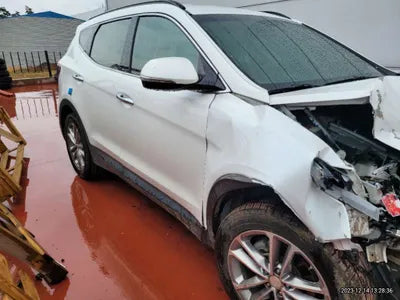 2016 Hyundai Santa FE KMHSW81UBGU649083 VIN:KMHSW81UBGU649083