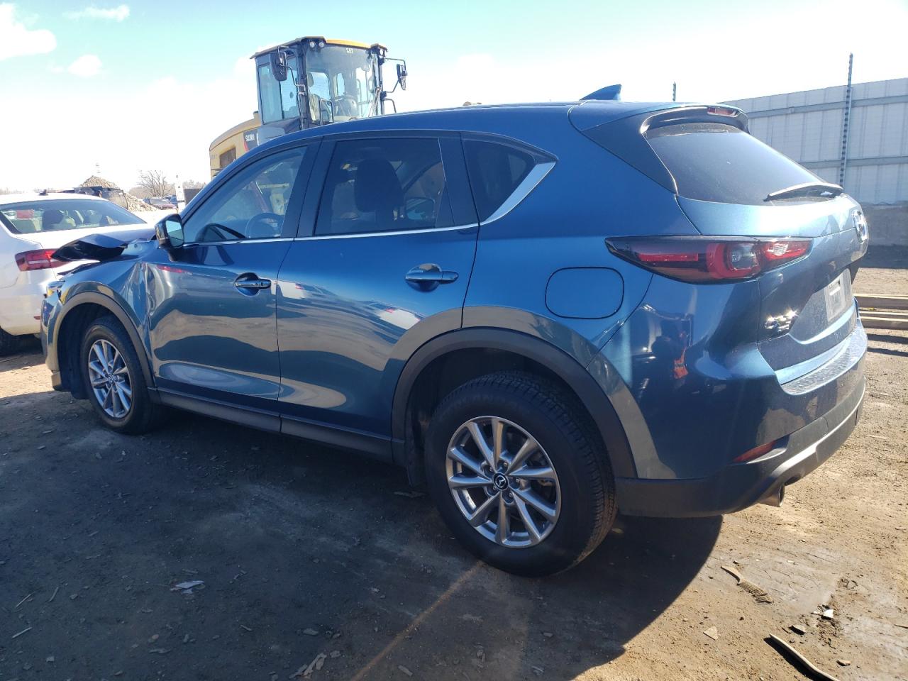 2022 MAZDA CX-5 PREFERRED VIN:JM3KFBCM8N0566231