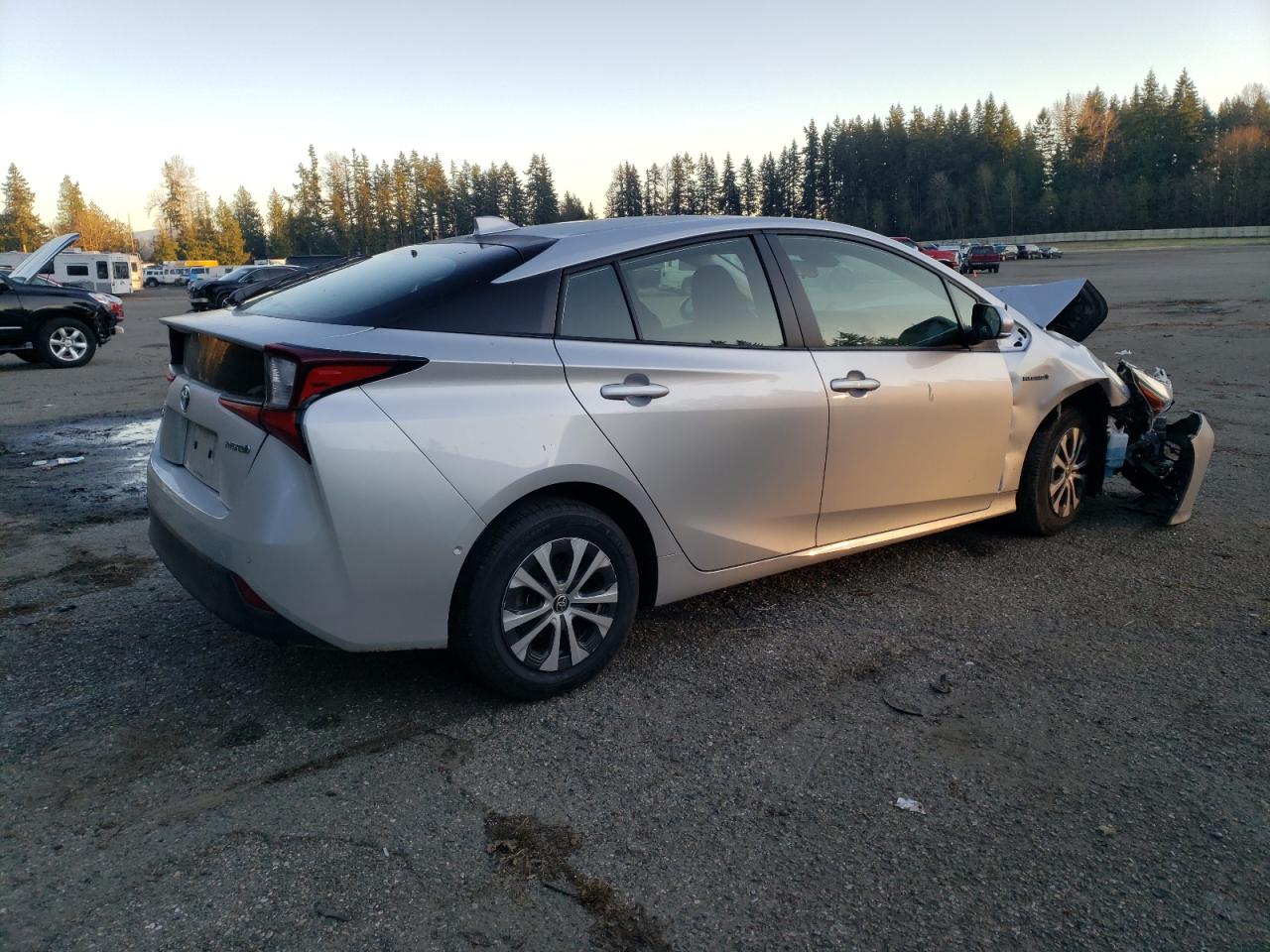 2022 TOYOTA PRIUS LE VIN:JTDL9MFU6N3037404