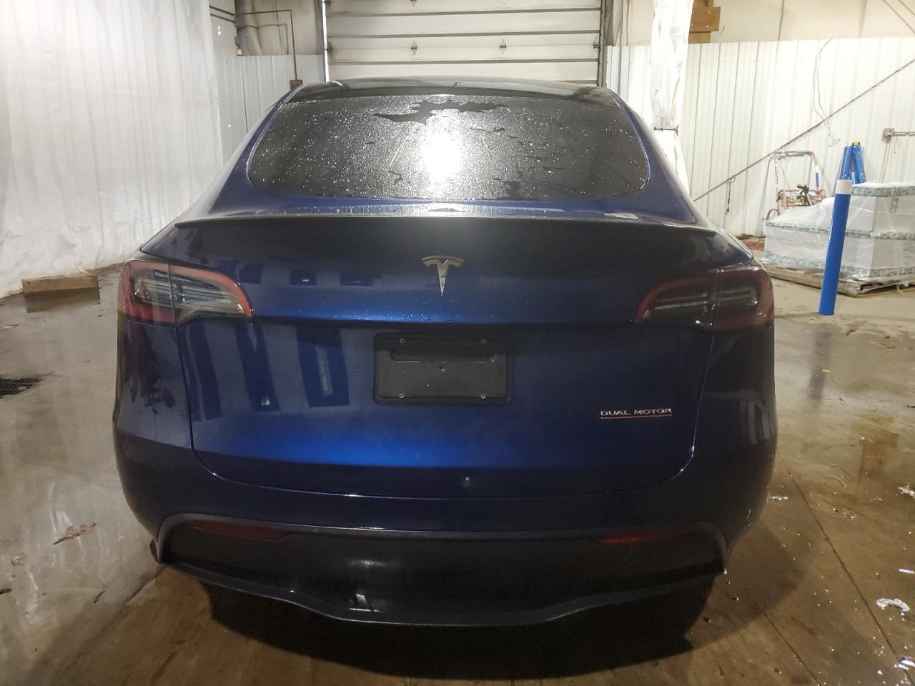 2023 TESLA MODEL Y  VIN:7SAYGDEF2PF705917