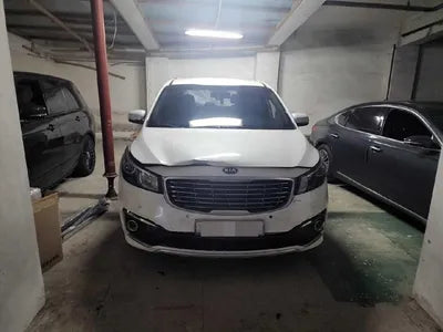 2016 Kia Carnival VIN: