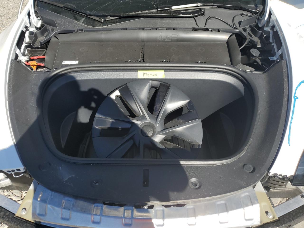 2024 TESLA MODEL Y  VIN:7SAYGDEE2RF153619