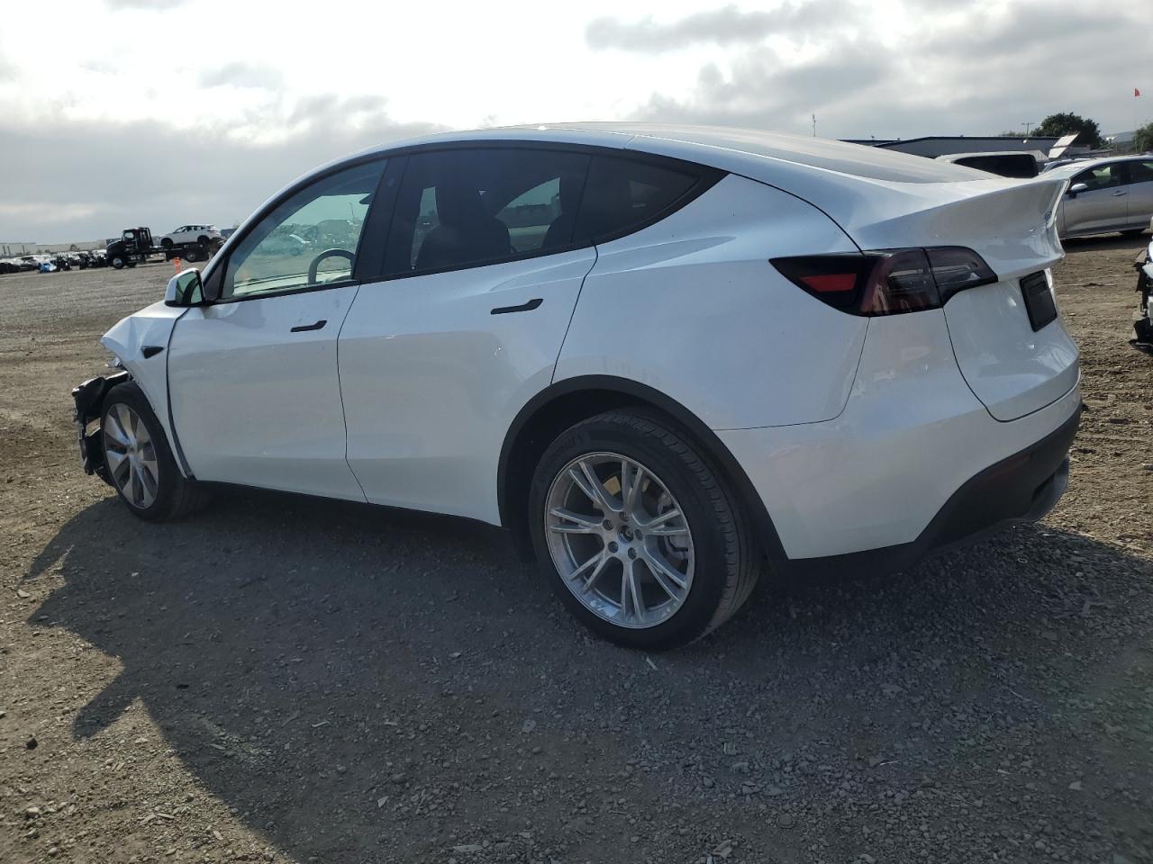 2023 TESLA MODEL Y  VIN:7SAYGDEE1PA126762