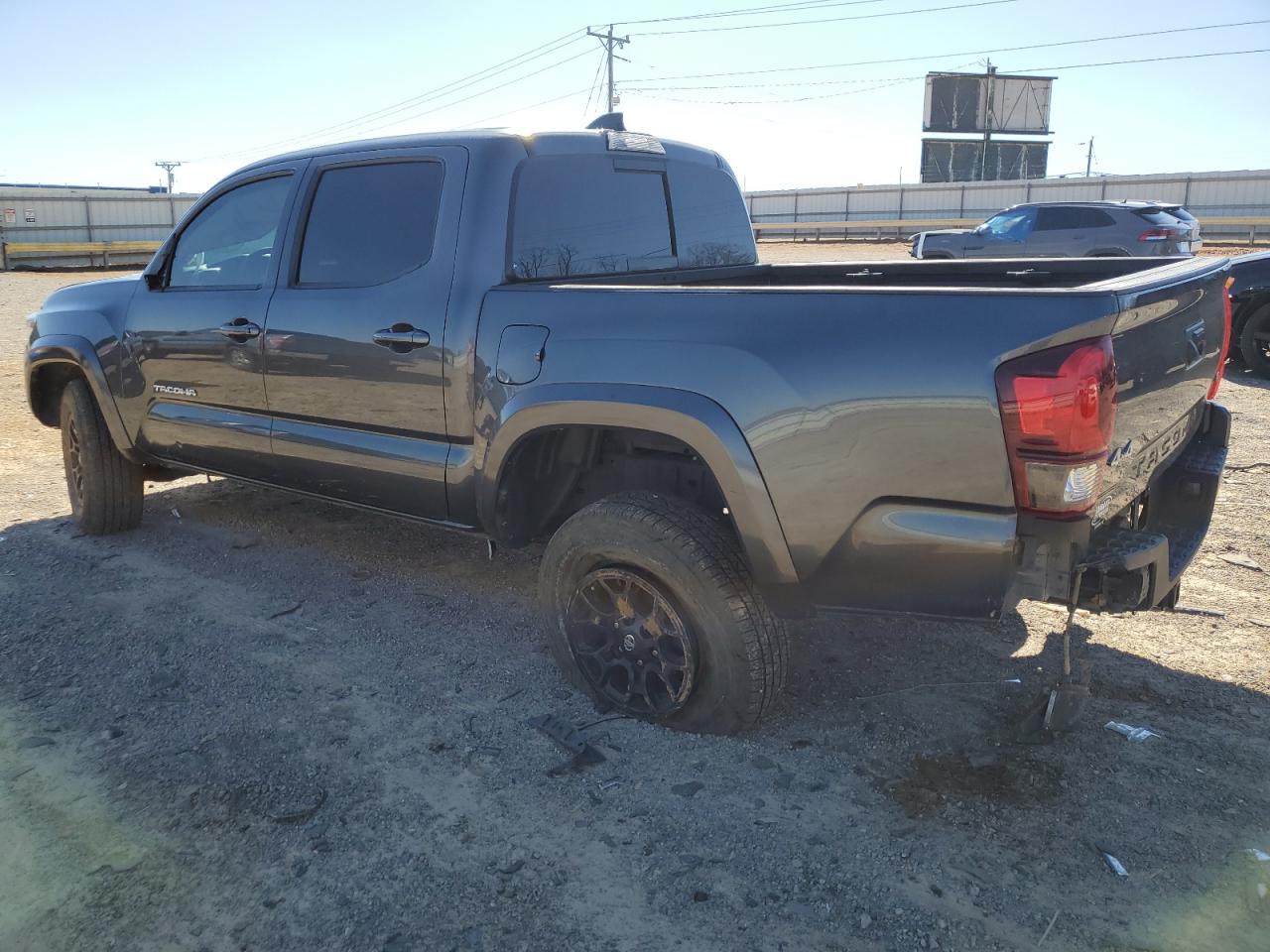 2022 TOYOTA TACOMA DOUBLE CAB VIN:3TMCZ5AN1NM495405