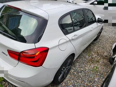 2018 BMW 118 VIN:
