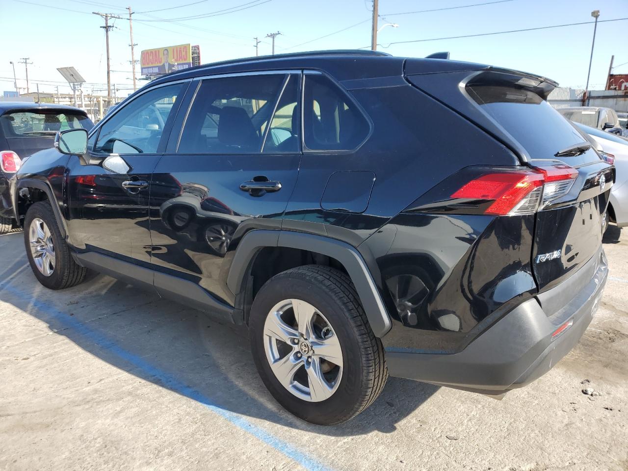 2022 TOYOTA RAV4 XLE VIN:2T3P1RFV0NC285953