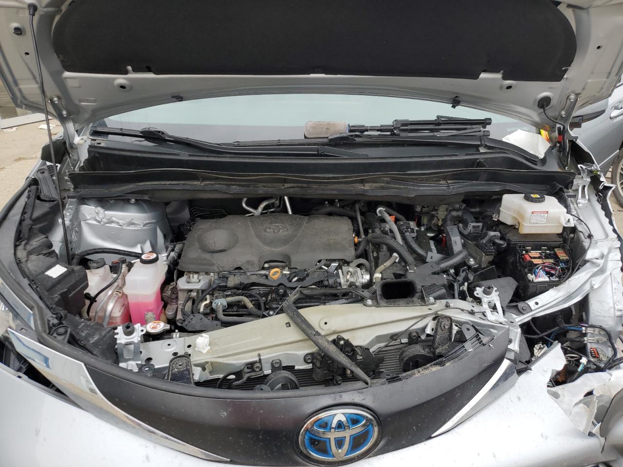 2022 TOYOTA SIENNA LE VIN:5TDKRKEC2NS100148
