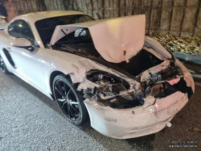 2019 Porsche Cayman WP0AA2981KS261375 VIN:WP0AA2981KS261375