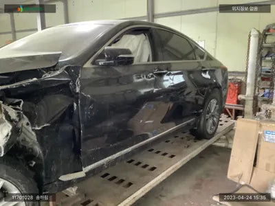 2017 Genesis G80 KMHGL41DBHU227907 VIN:KMHGL41DBHU227907