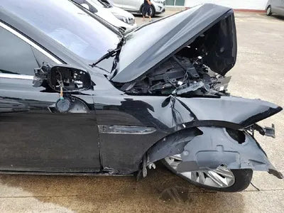 2016 Jaguar XF VIN: