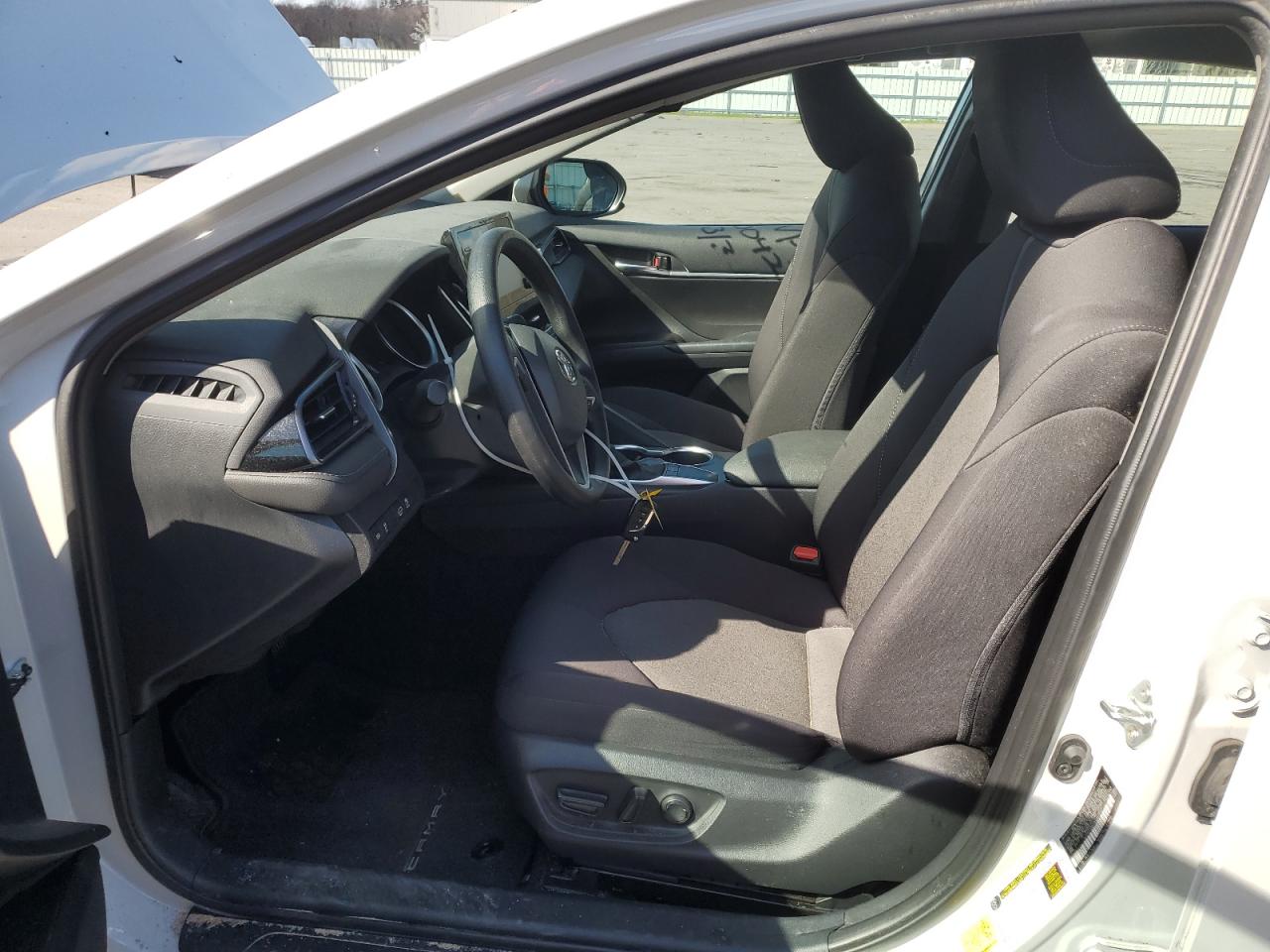 2022 TOYOTA CAMRY LE VIN:4T1C11AK4NU047043