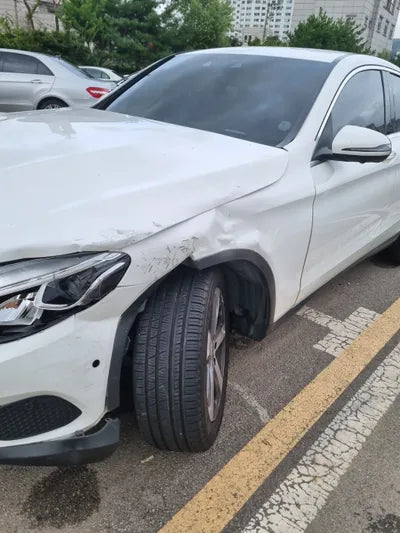 2019 Mercedes-Benz GLC 300 WDC0J4KB2KF528068 VIN:WDC0J4KB2KF528068