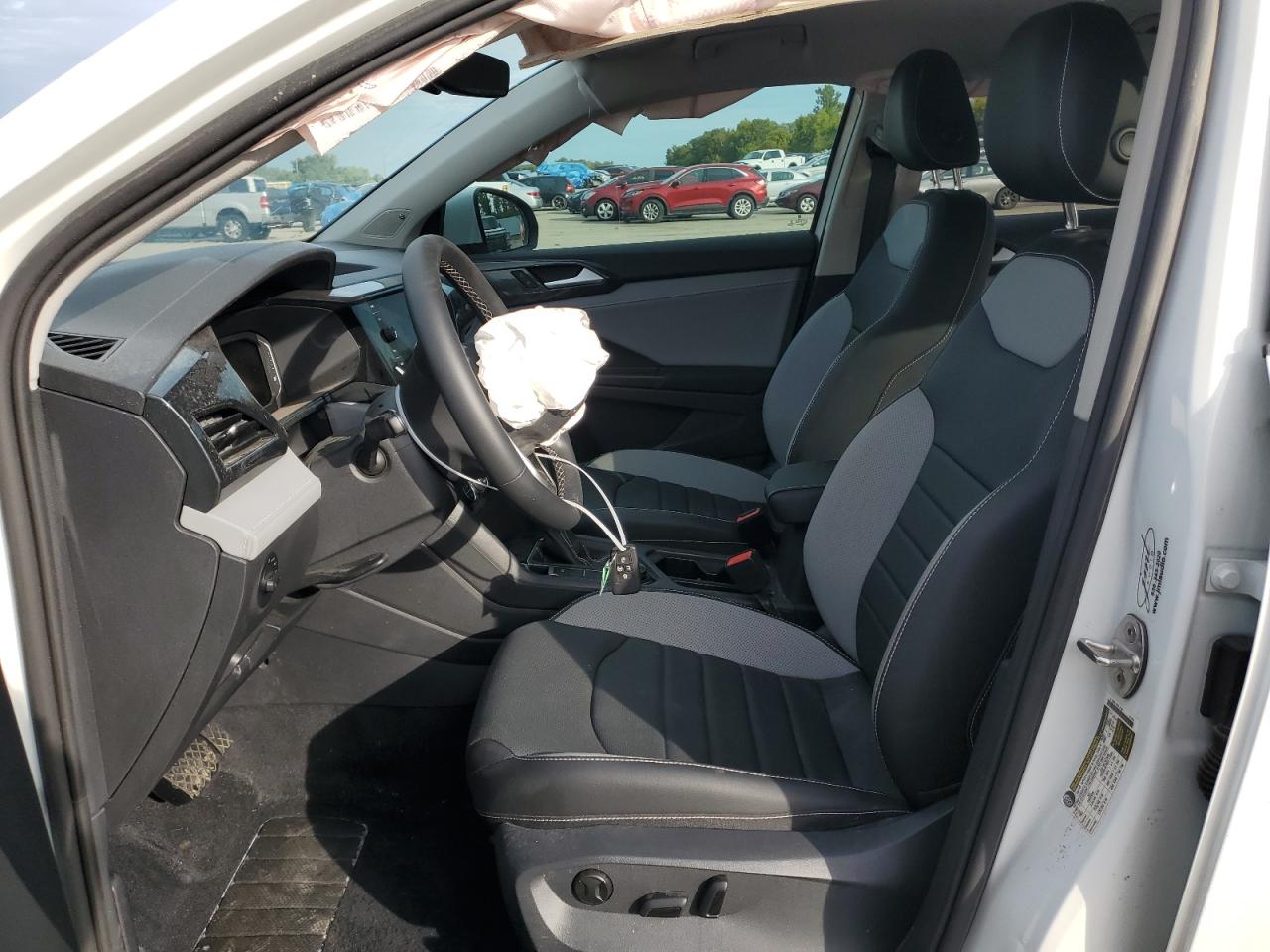 2022 VOLKSWAGEN TAOS SEL VIN:3VV2X7B2XNM098892