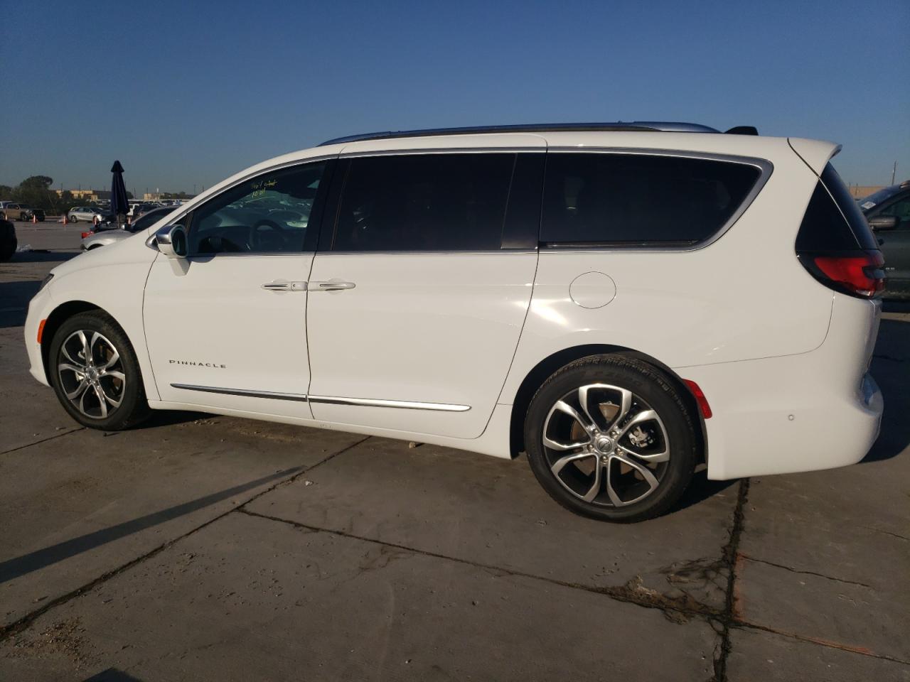 2024 CHRYSLER PACIFICA PINNACLE VIN:2C4RC1PG0RR137224