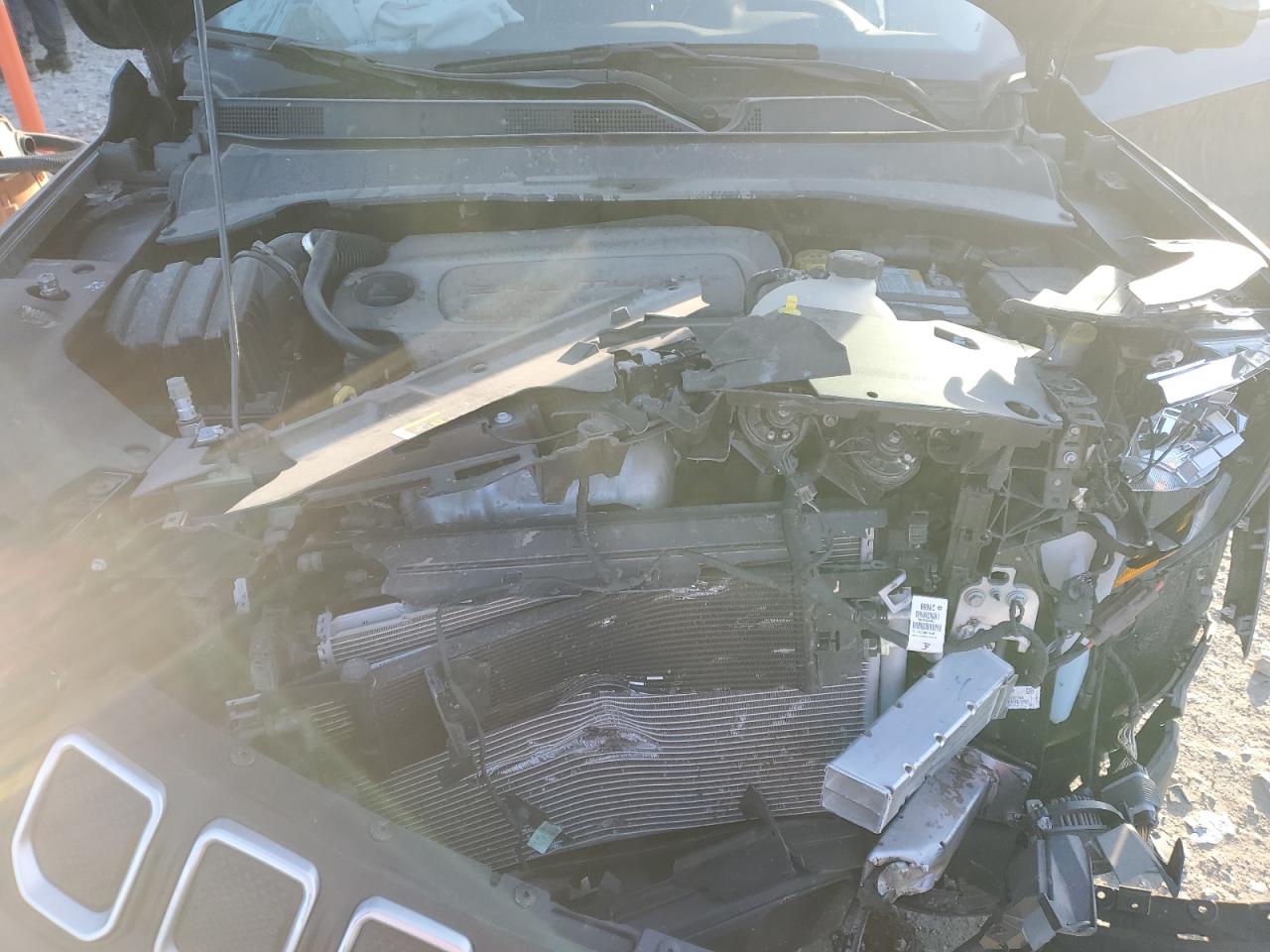 2022 JEEP COMPASS LATITUDE VIN:3C4NJDBB7NT133440