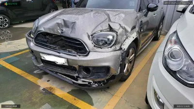 2017 MINI Countryman WMWYT9102J3D76910 VIN:WMWYT9102J3D76910