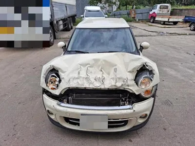 2018 MINI Cooper VIN: