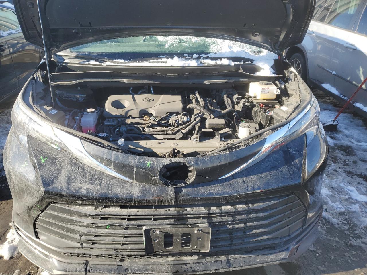 2024 TOYOTA SIENNA LE VIN:3CZRZ2H52RM736564