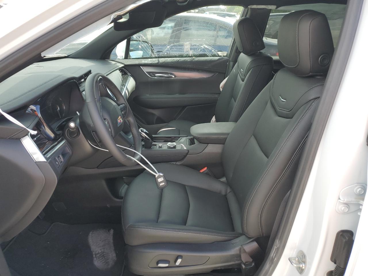 2024 CADILLAC XT6 LUXURY VIN:1GYKPAR4XRZ746989