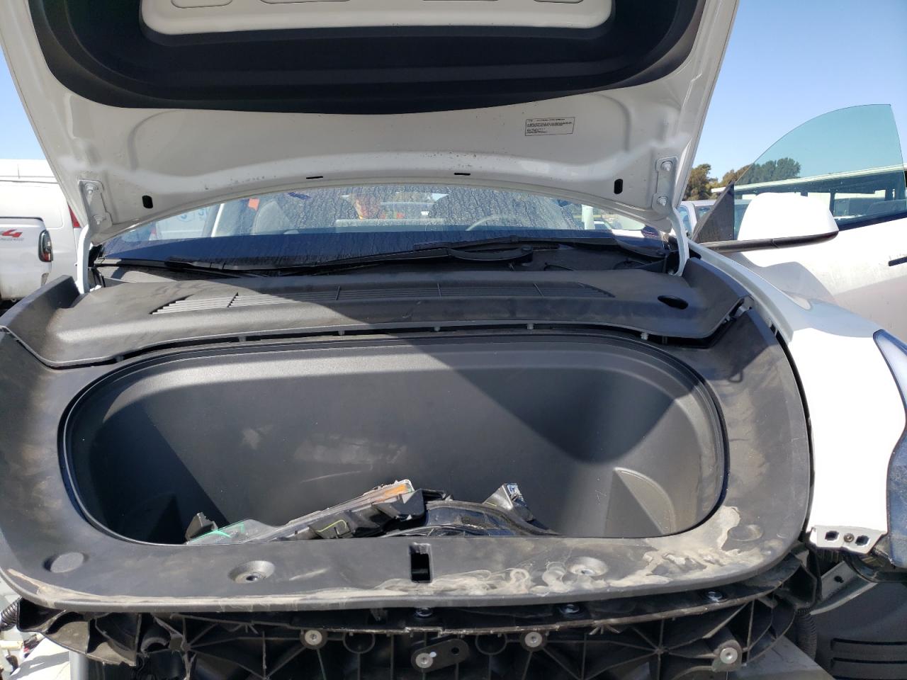 2023 TESLA MODEL Y  VIN:7SAYGDED3PF969386