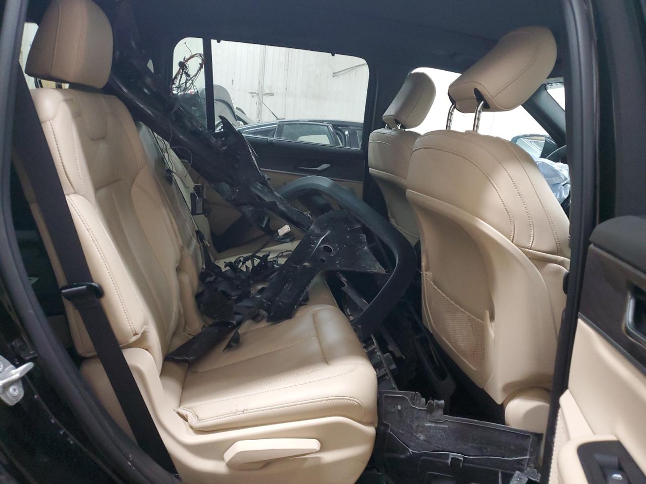 2024 JEEP GRAND CHEROKEE L LIMITED VIN:1C4RJKBG3R8933500