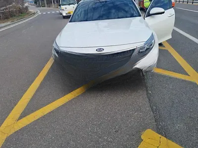 2019 Kia K5 KNAGW411BKA325878 VIN:KNAGW411BKA325878