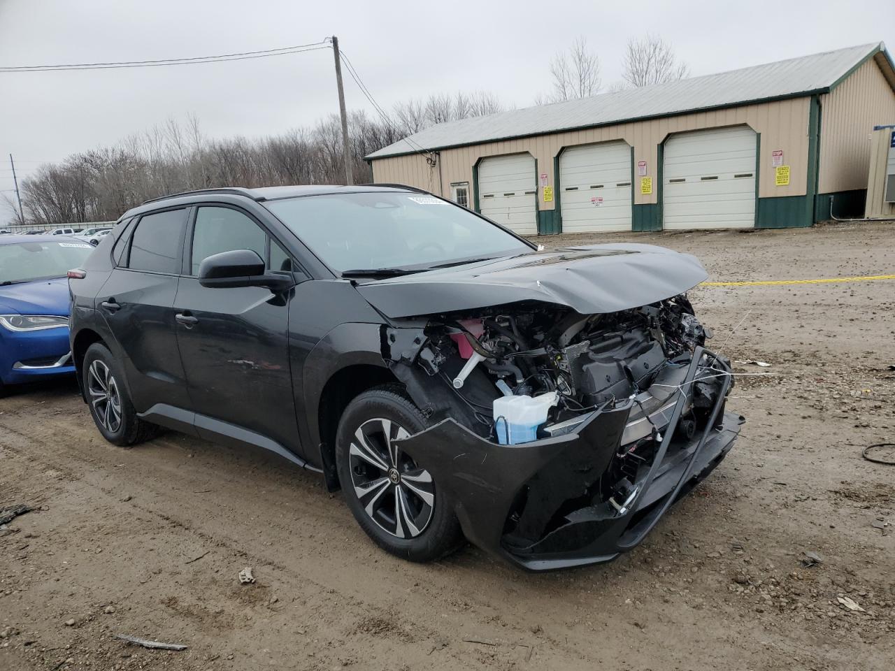 2024 TOYOTA BZ4X XLE VIN:JTMABACA1RA054942