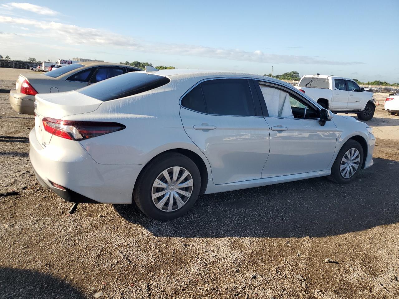 2023 TOYOTA CAMRY LE VIN:4T1C31AK7PU056185
