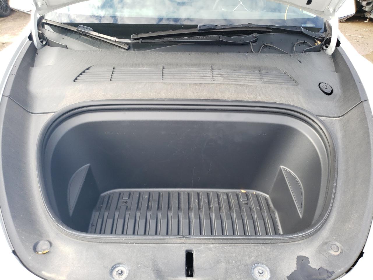 2022 TESLA MODEL Y  VIN:7SAYGAEE1NF383449