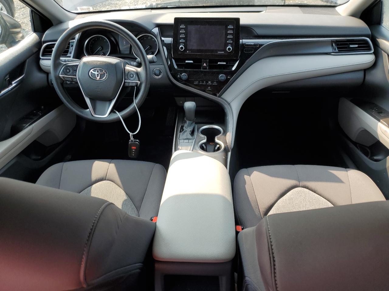 2022 TOYOTA CAMRY LE VIN:4T1R11AK3NU705641