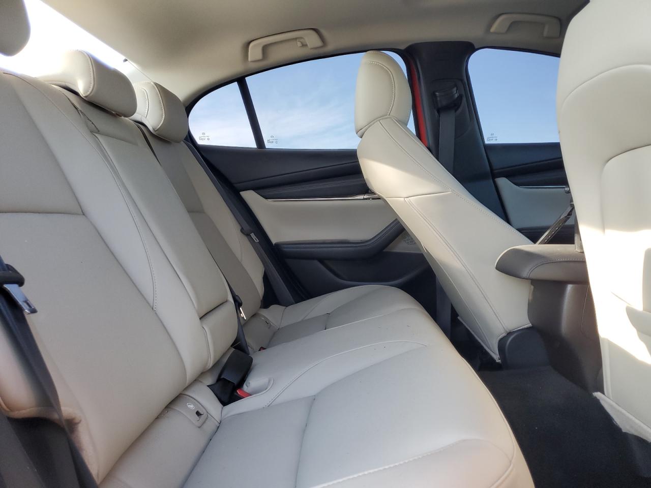 2022 MAZDA 3  VIN:3MZBPBAY4NM310805