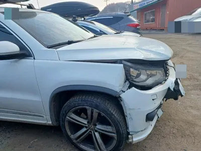 2016 Volkswagen Tiguan VIN: