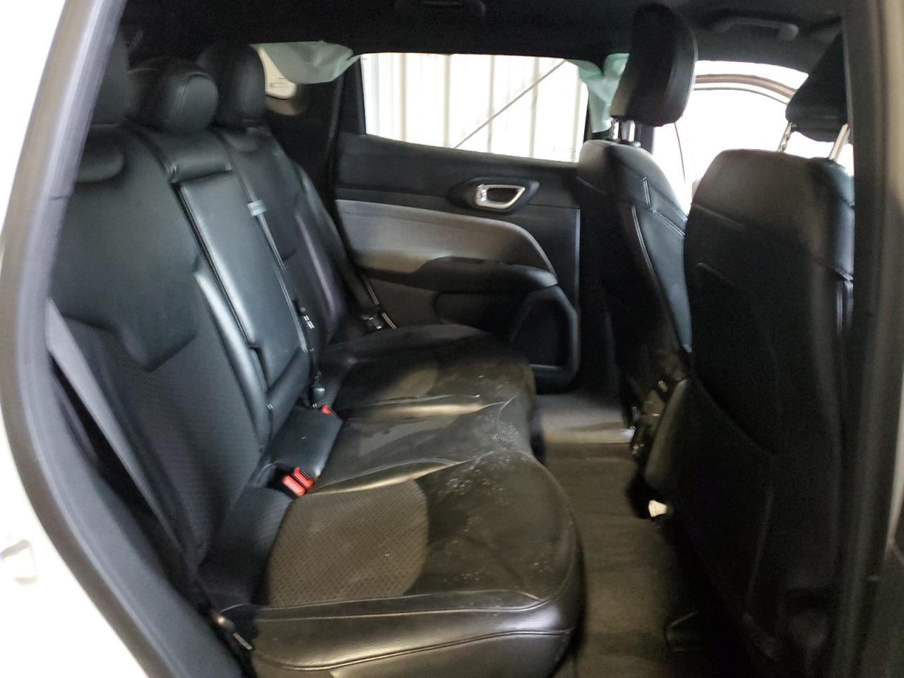 2023 JEEP COMPASS LATITUDE VIN:3C4NJDBN8PT552684