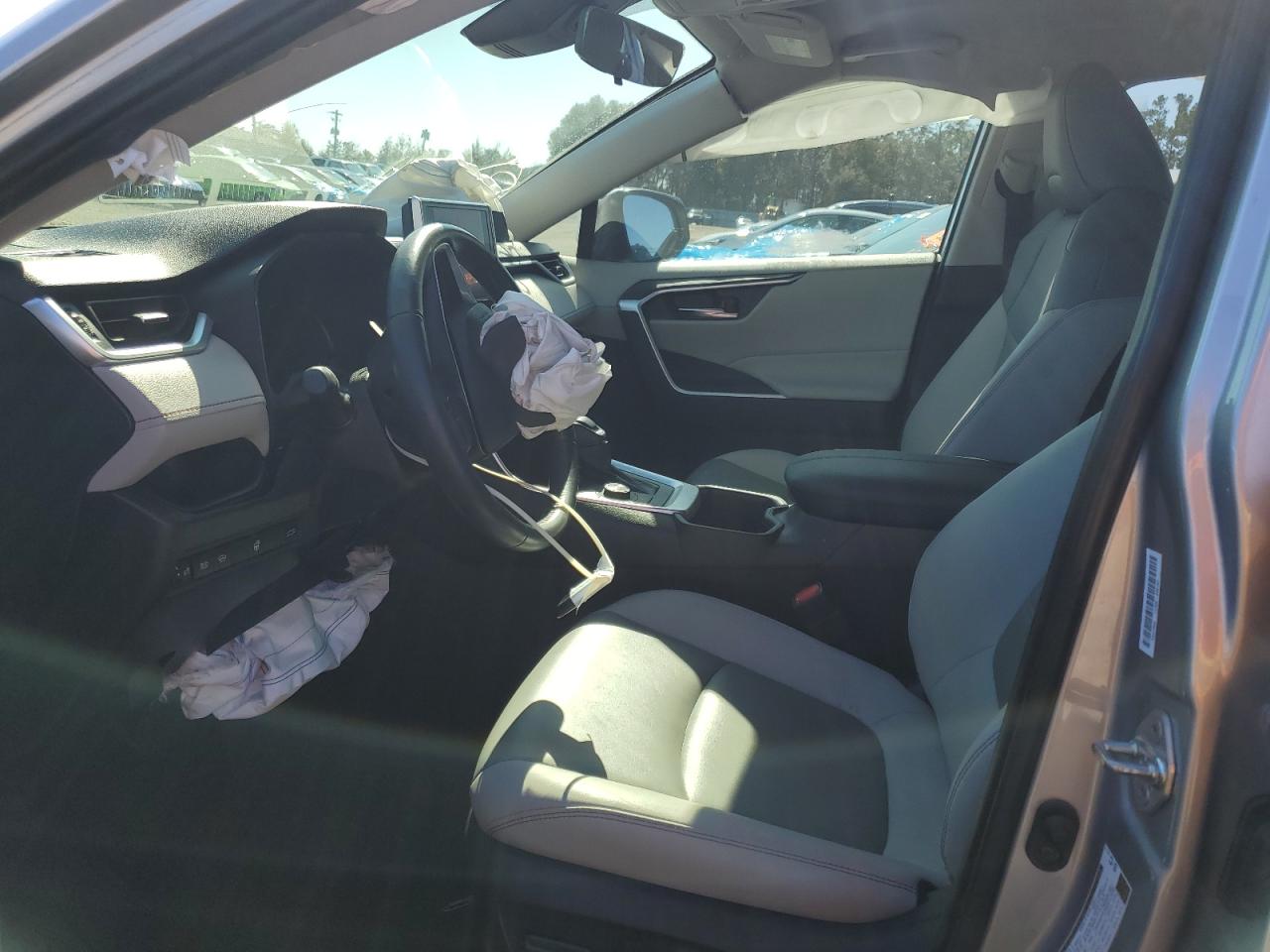 2023 TOYOTA RAV4 XLE PREMIUM VIN:JTMB6RFV8PD115723