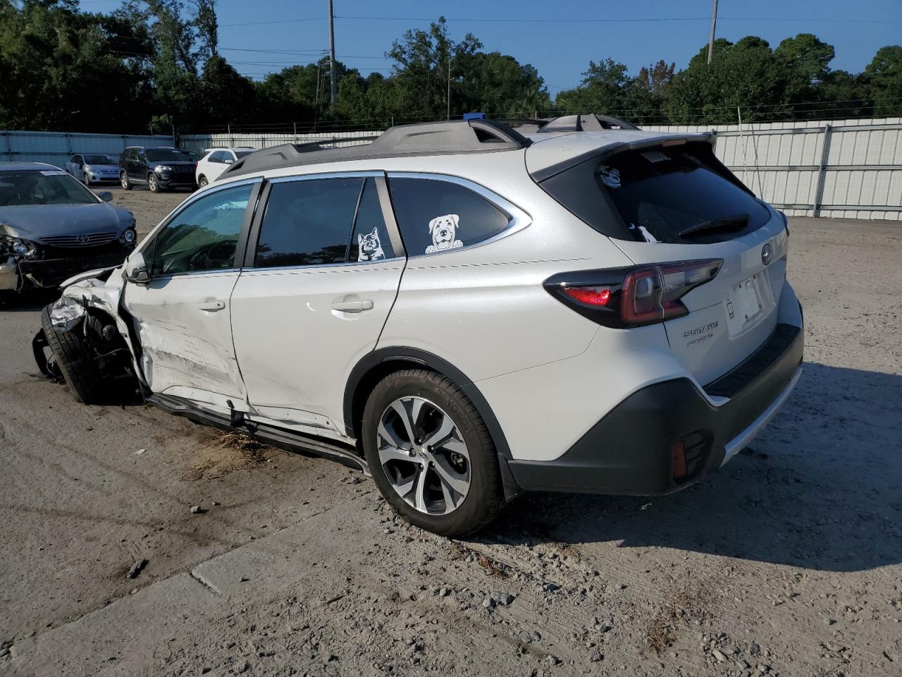 2022 SUBARU OUTBACK LIMITED VIN:4S4BTANC2N3135426