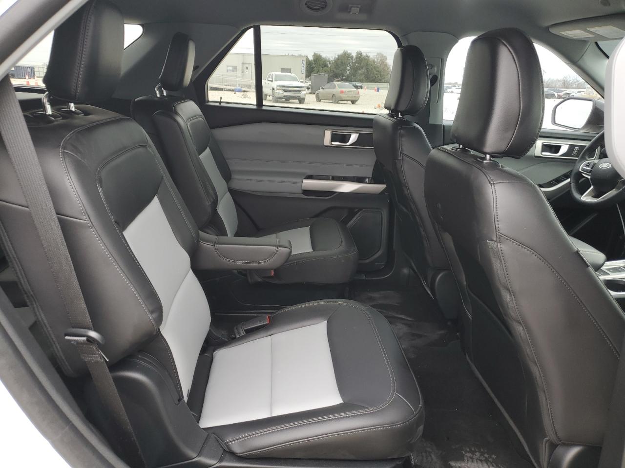 2023 FORD EXPLORER XLT VIN:1FMSK7DH6PGC31090