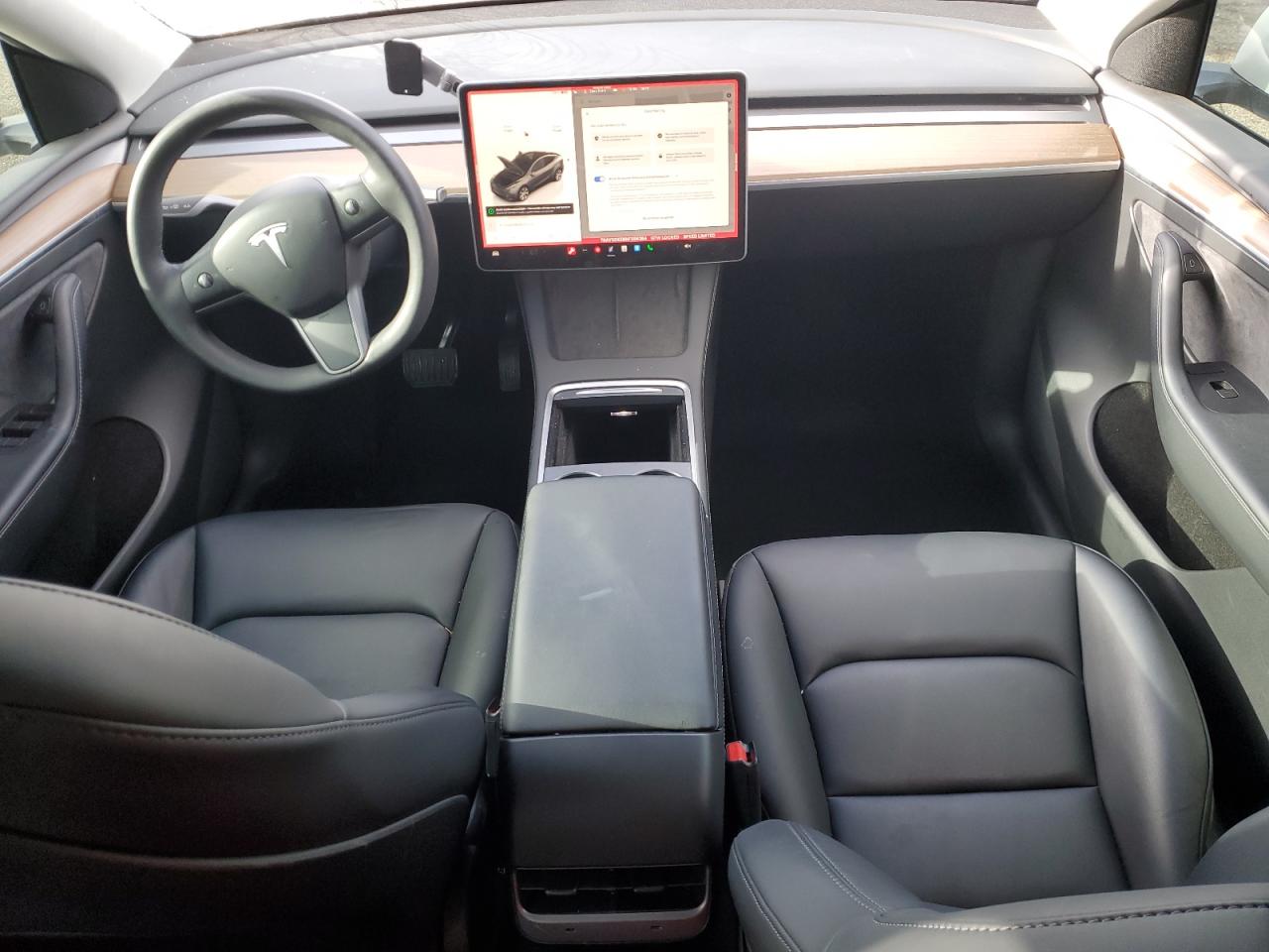 2022 TESLA MODEL Y  VIN:7SAYGDEE8NF556384