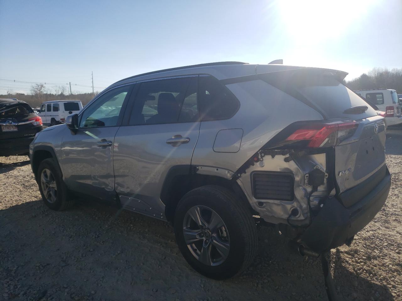 2024 TOYOTA RAV4 XLE VIN:2T3P1RFVXRW436995