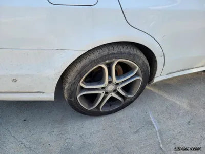 2016 Mercedes-Benz E 250 286KMWDDHF9HB4GB3 VIN:286KMWDDHF9HB4GB3