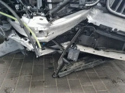 2016 BMW 750 WBA7F2103GG523602 VIN:WBA7F2103GG523602