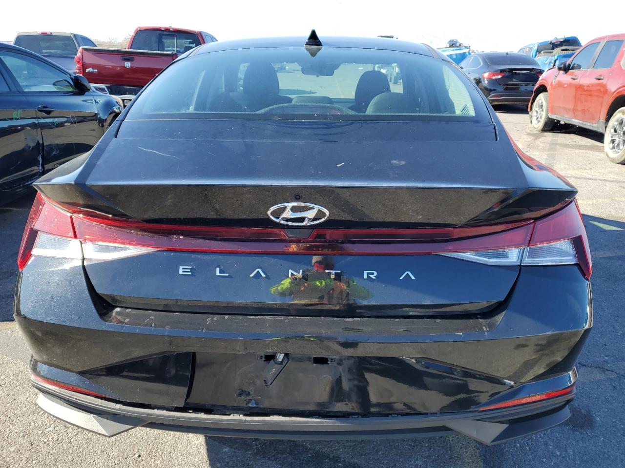 2022 HYUNDAI ELANTRA SE VIN:5NPLL4AG9NH063051