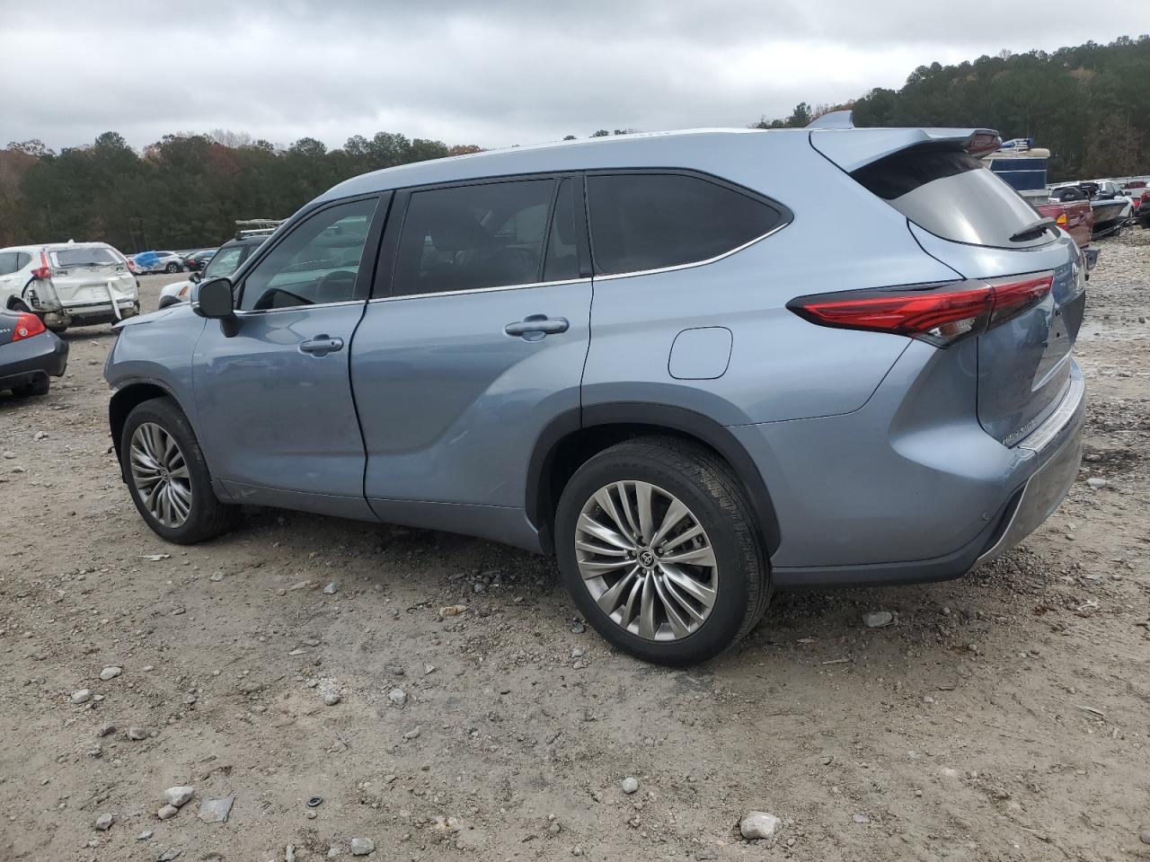 2022 TOYOTA HIGHLANDER PLATINUM VIN:5TDFZRAH4NS114709