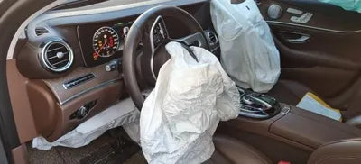 2019 Mercedes-Benz E 300 VIN: