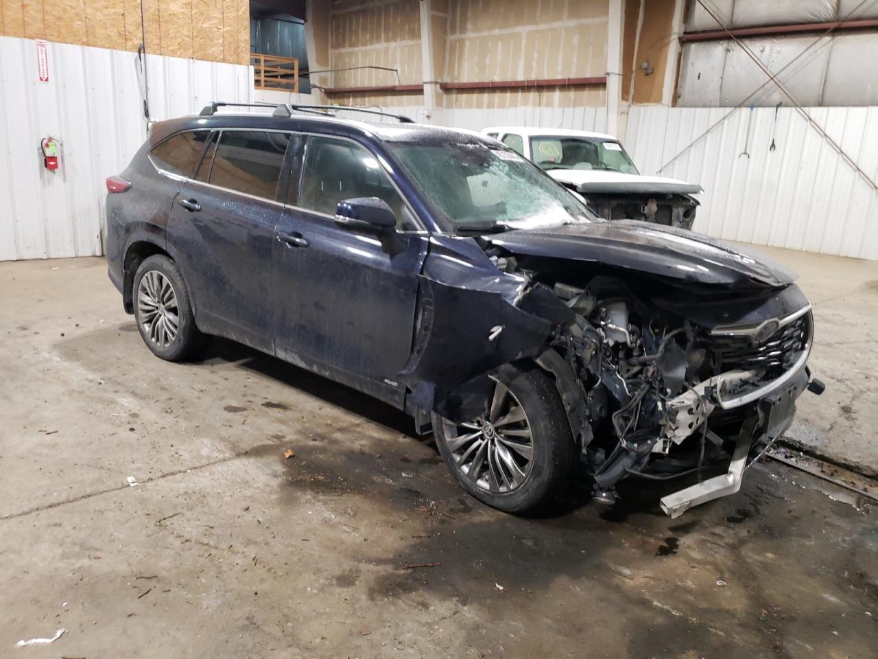 2022 TOYOTA HIGHLANDER HYBRID PLATINUM VIN:5TDEBRCH6NS076672