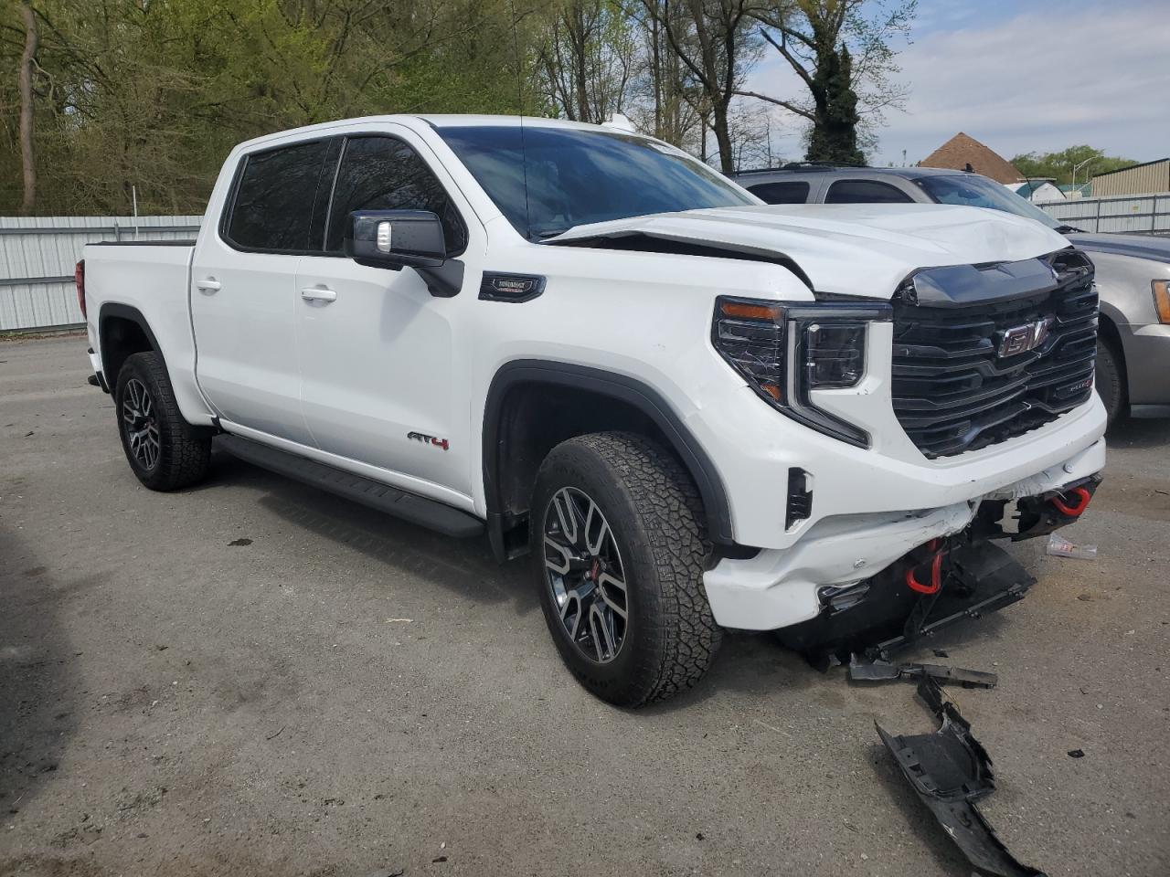 2022 GMC SIERRA K1500 AT4 VIN:1GTUUEET2NZ520323