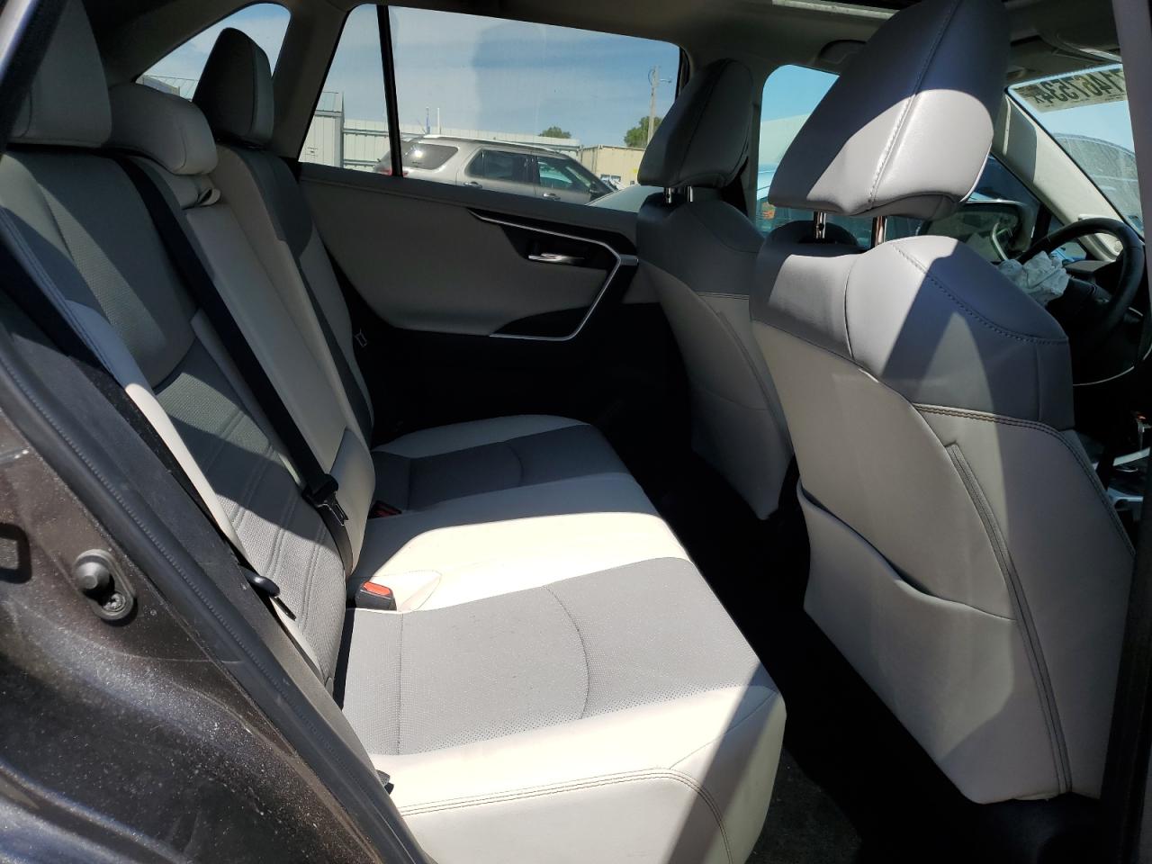 2022 TOYOTA RAV4 LIMITED VIN:2T3N1RFV9NC256734