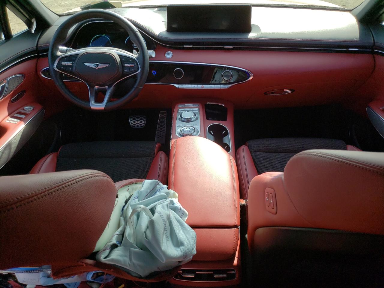 2023 GENESIS GV70 BASE VIN:KMUMADTB8PU087410