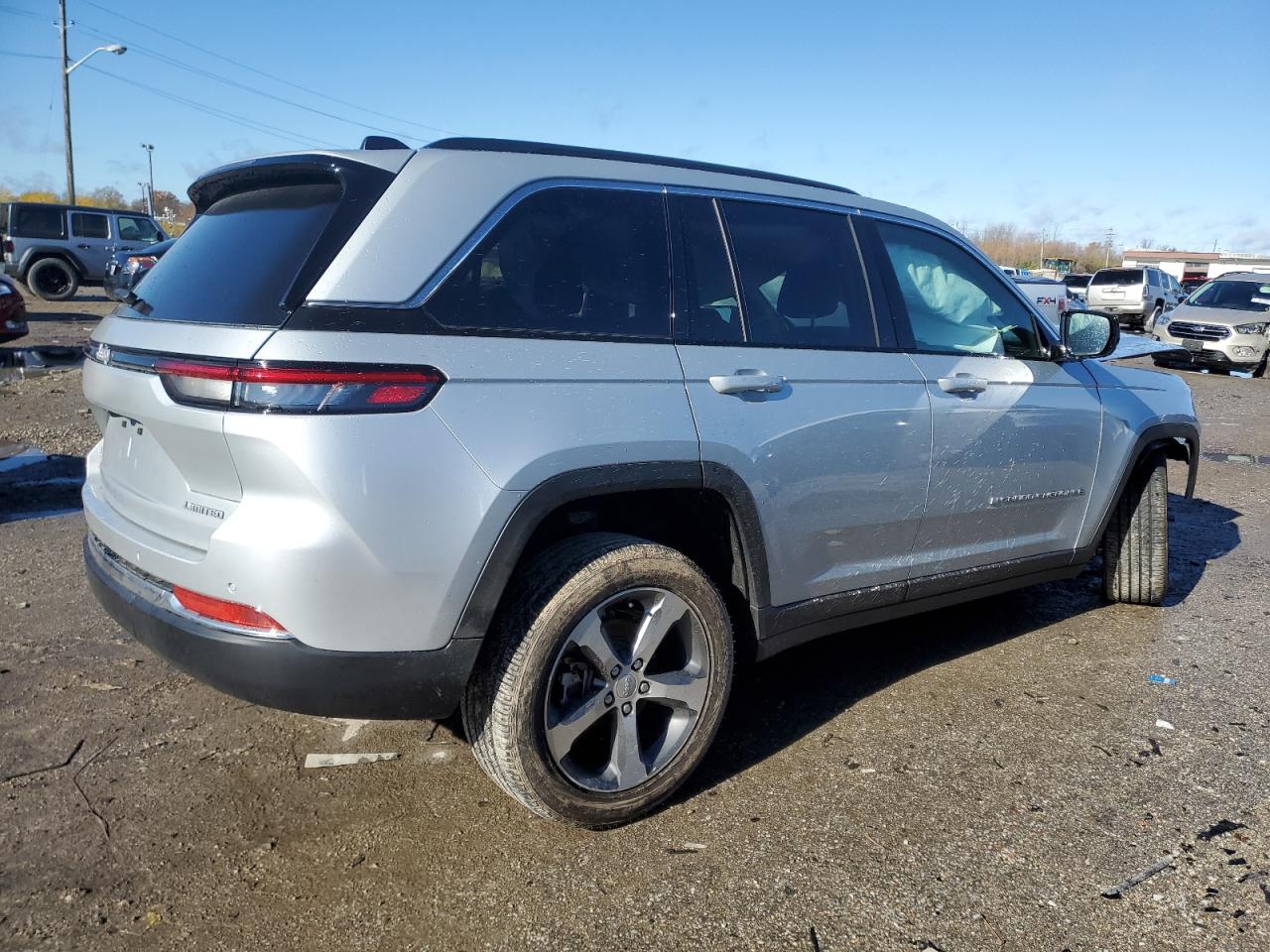 2024 JEEP GRAND CHEROKEE LIMITED VIN:1C4RJHBG6RC164331